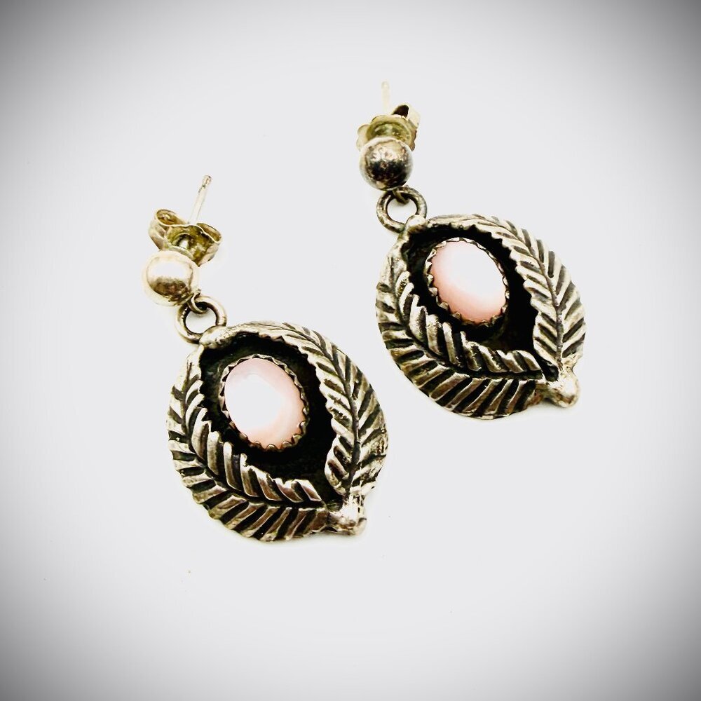 VINTAGE STERLING SILVER PINK MOTHER OF PEARL DANGLE EARRINGS SIGNED